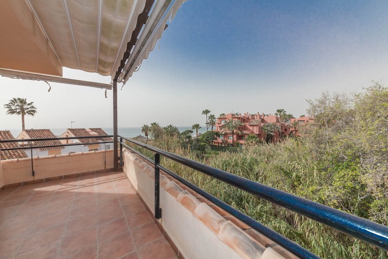 Marbella, El Rosario - 3 slaapkamer penthouse op een steenworp afstand van een van de beste stranden van Marbella